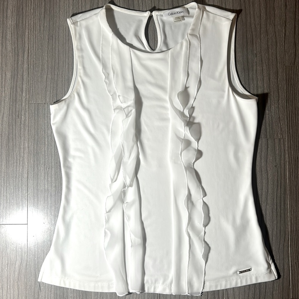 Soft and stretchy Calvin Klein top, XS (fits S too)